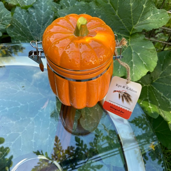 New Hinged pumpkin canister cookie jar - Picture 5 of 5